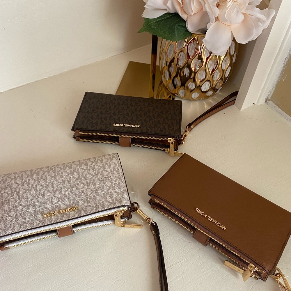 Double zipper mk wristlets - Picture 4 of 5